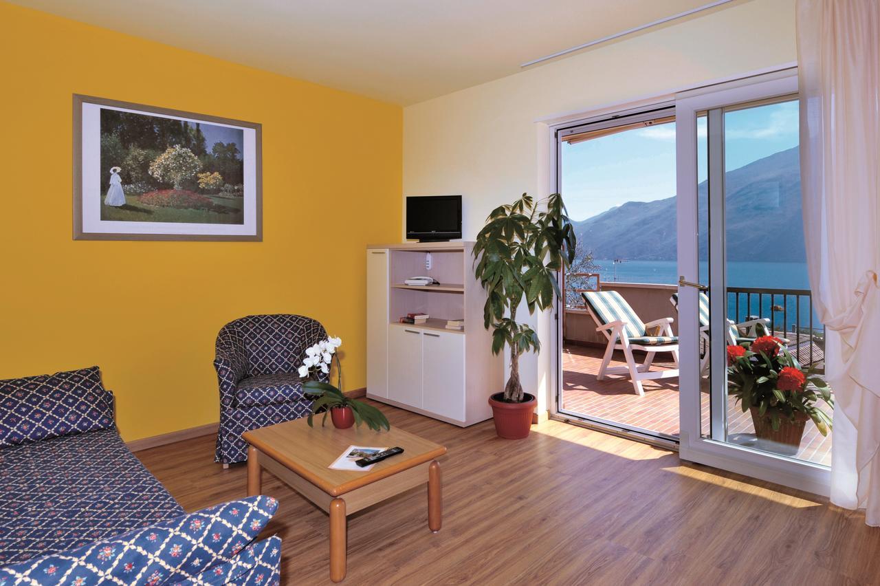 Residence La Madonnina Limone sul Garda Exterior photo